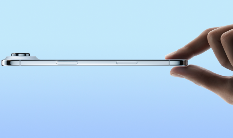Apple Reportedly Delays iPhone Air Launch in China Amid eSIM Compliance Hurdles